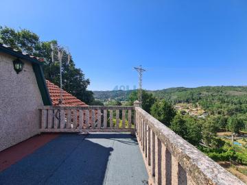 Terraxa planta bajo cubierta