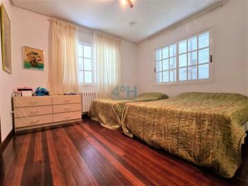 Dormitorio secundario en suite