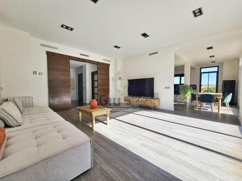 Magnífica vivienda en Ceres Golf
